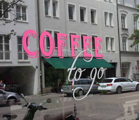 Coffee to go - Schaufensterbeschriftung mit 3D Text